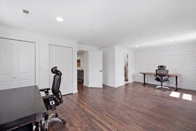 482 BOYER RD, Fort Valley, VA 22652