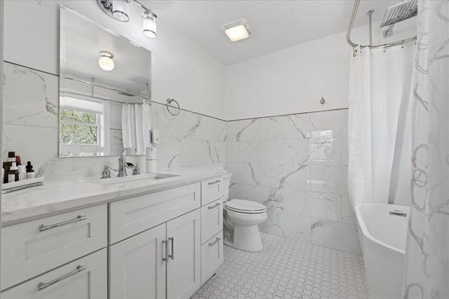 482 BOYER RD, Fort Valley, VA 22652