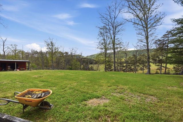 482 BOYER RD, Fort Valley, VA 22652