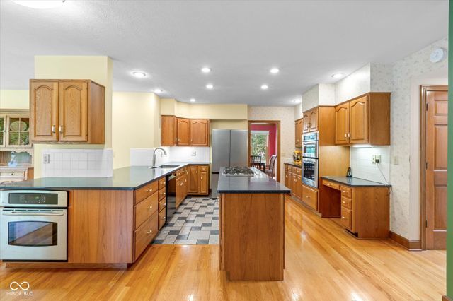 3700 Power Drive, Carmel, IN 46033
