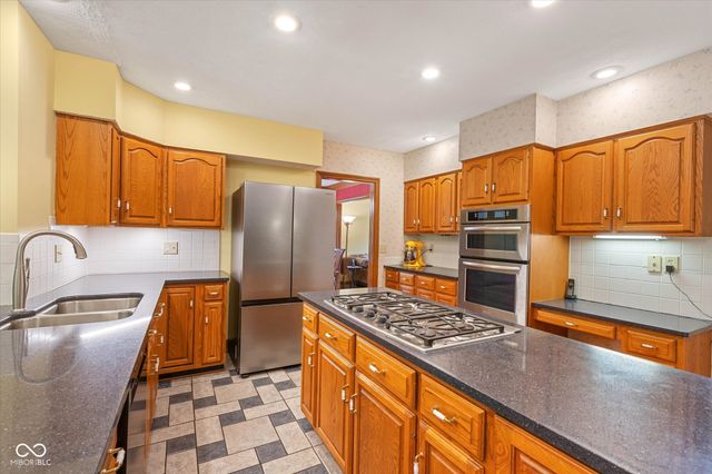 3700 Power Drive, Carmel, IN 46033
