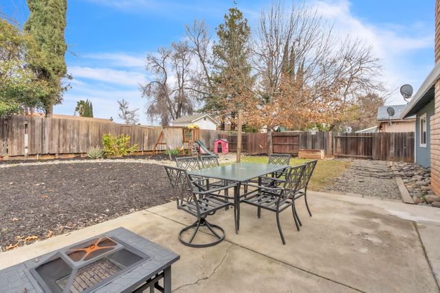 10243 Pistachio Way, Sacramento, CA 95827
