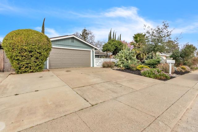 10243 Pistachio Way, Sacramento, CA 95827