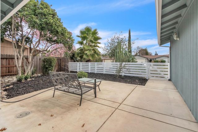 10243 Pistachio Way, Sacramento, CA 95827