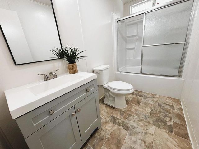 128 Chateau La Salle Drive, San Jose, CA 95111