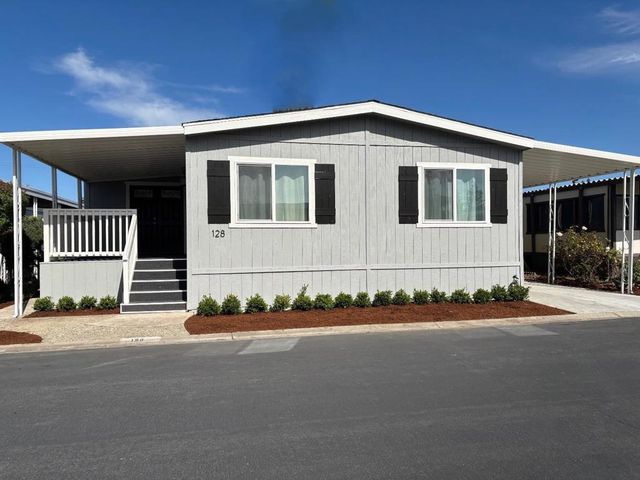 128 Chateau La Salle Drive, San Jose, CA 95111