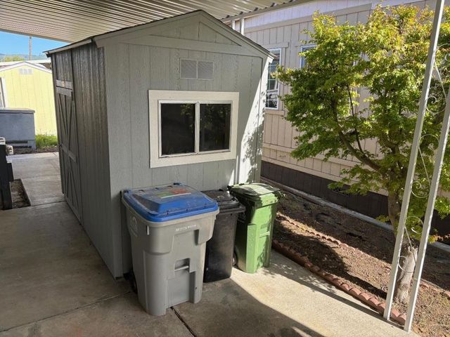 128 Chateau La Salle Drive, San Jose, CA 95111