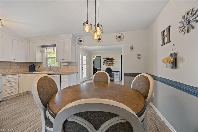 340 Mountainview Road, King, NC 27021