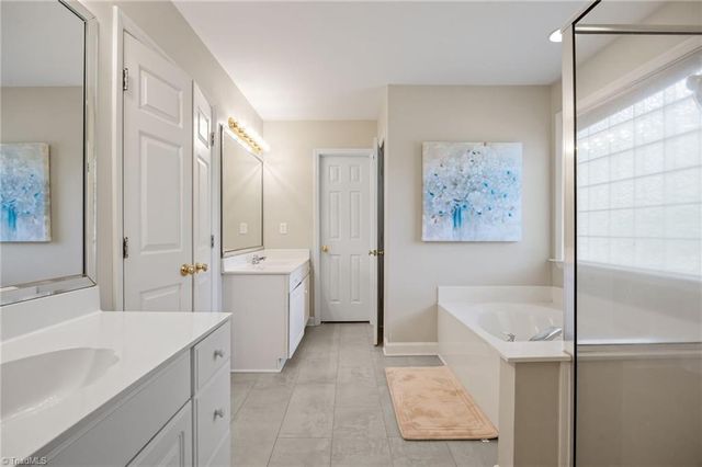 340 Mountainview Road, King, NC 27021