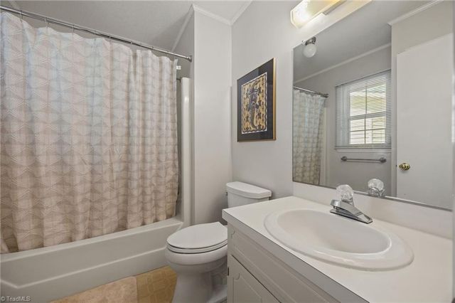 340 Mountainview Road, King, NC 27021