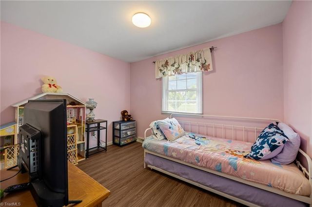 340 Mountainview Road, King, NC 27021