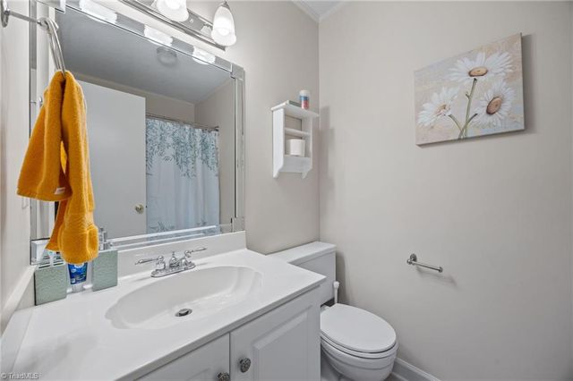 340 Mountainview Road, King, NC 27021