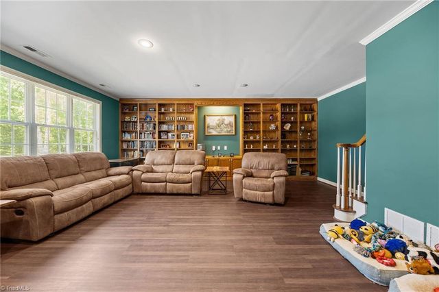 340 Mountainview Road, King, NC 27021