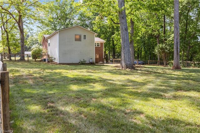 340 Mountainview Road, King, NC 27021