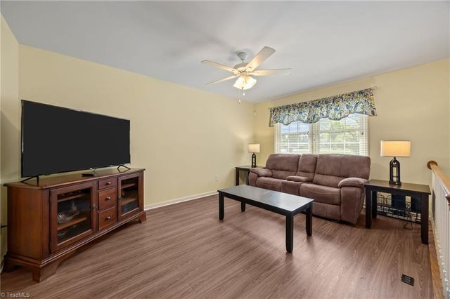 340 Mountainview Road, King, NC 27021