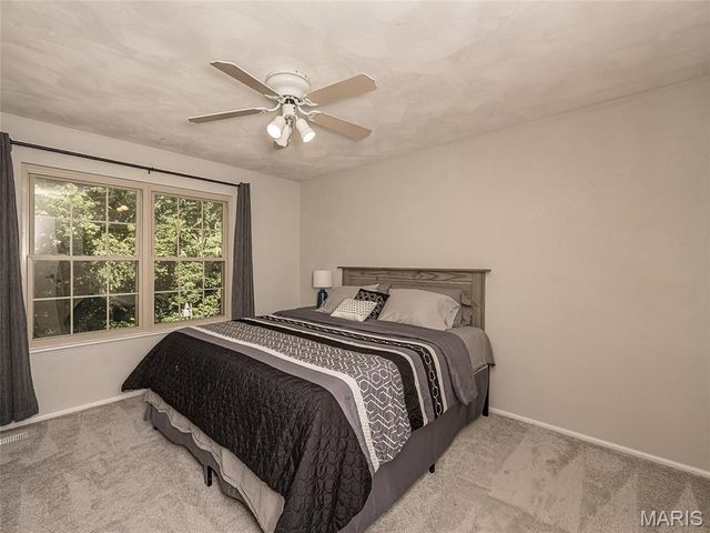 1019 N Smiley Street, O'fallon, IL 62269