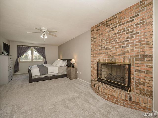 1019 N Smiley Street, O'fallon, IL 62269