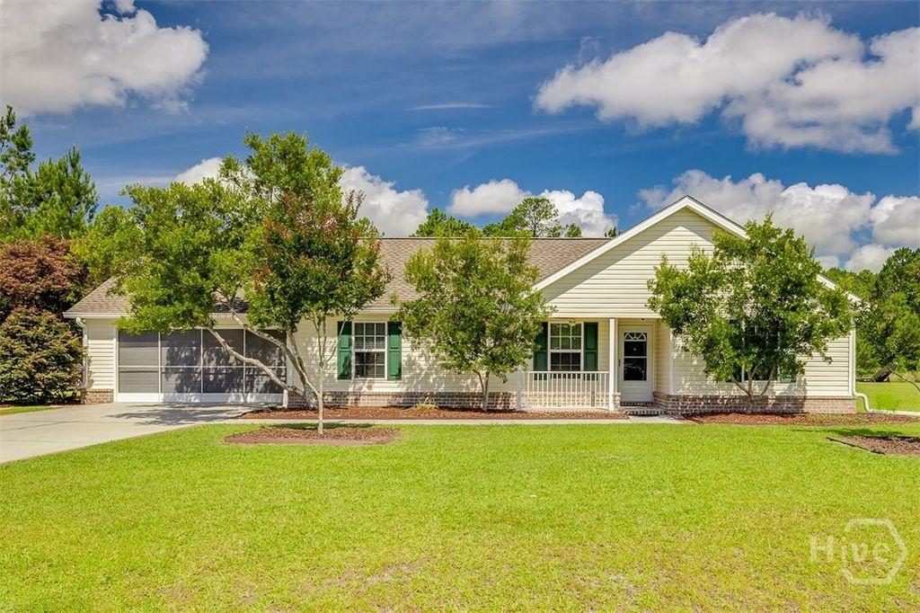 Image 1 of property listing at 107 Rogers Drive, Rincon, GA 31326