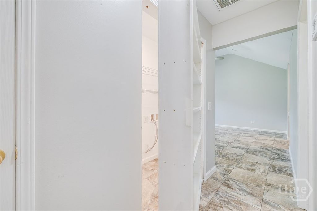 Image 30 of property listing at 107 Rogers Drive, Rincon, GA 31326