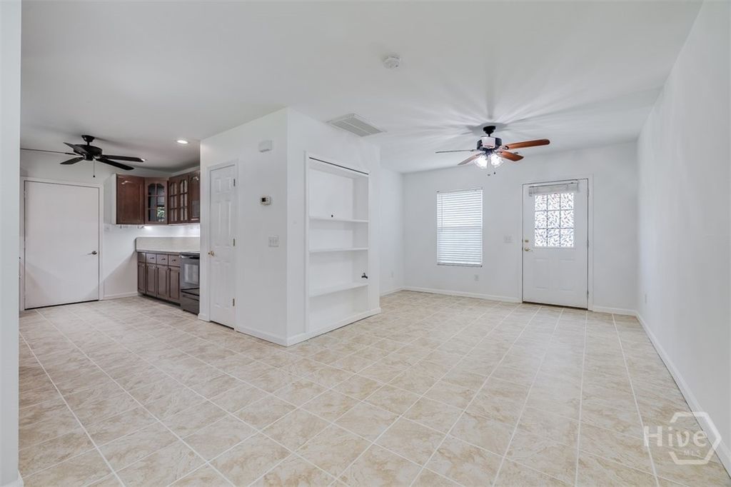 Image 37 of property listing at 107 Rogers Drive, Rincon, GA 31326
