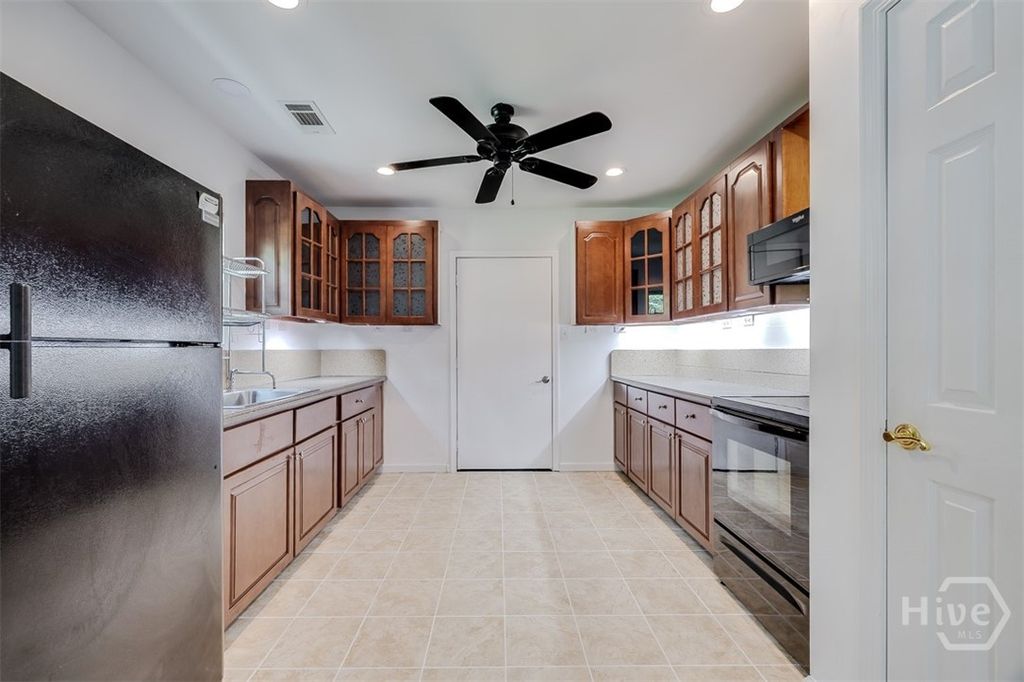Image 44 of property listing at 107 Rogers Drive, Rincon, GA 31326