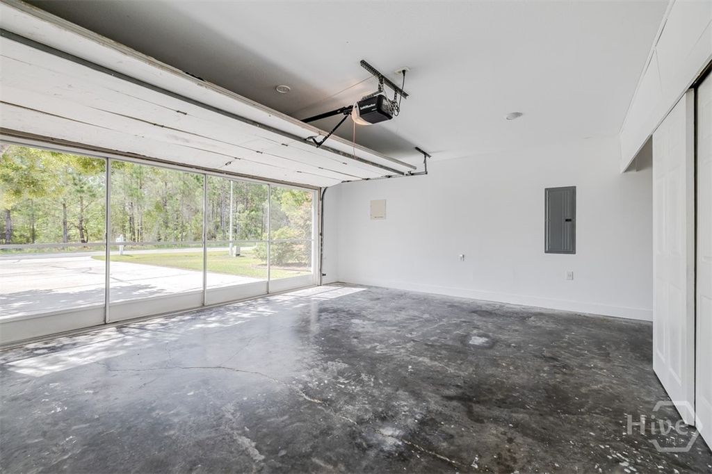 Image 49 of property listing at 107 Rogers Drive, Rincon, GA 31326