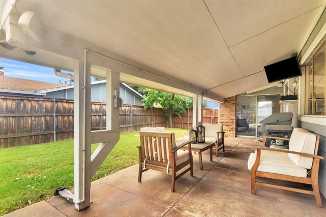1901 Paxton Drive, Carrollton, TX 75007
