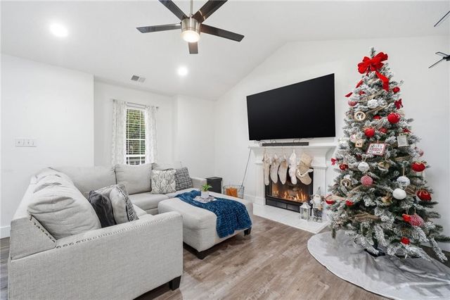 1481 Chapel Hill SW Lane, Marietta, GA 30008