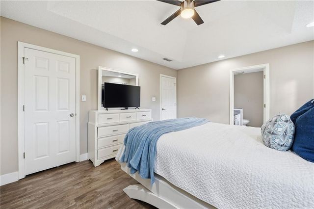 1481 Chapel Hill SW Lane, Marietta, GA 30008