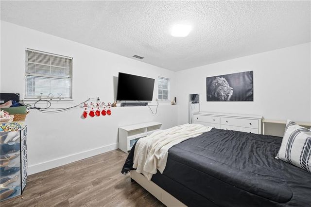 1481 Chapel Hill SW Lane, Marietta, GA 30008