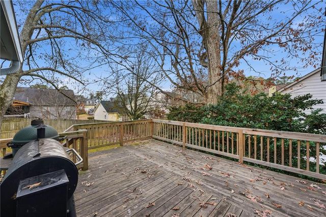 1481 Chapel Hill SW Lane, Marietta, GA 30008