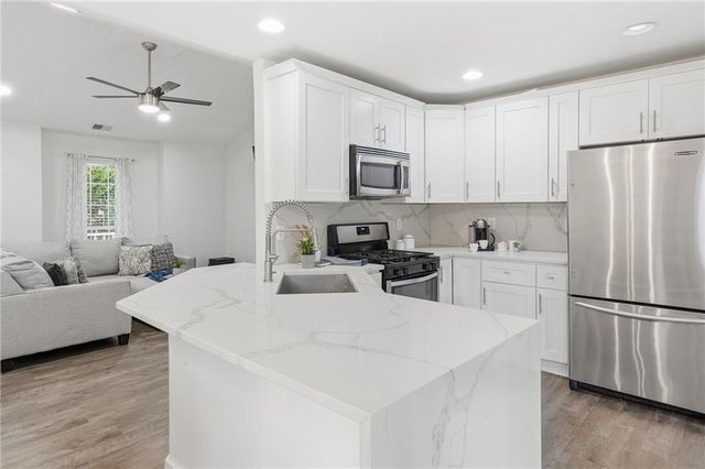 1481 Chapel Hill SW Lane, Marietta, GA 30008