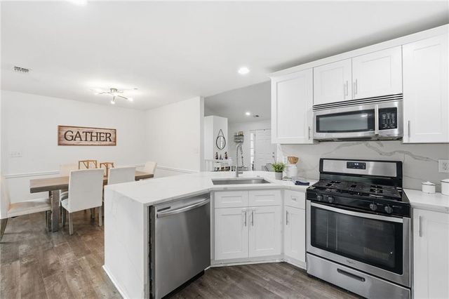 1481 Chapel Hill SW Lane, Marietta, GA 30008