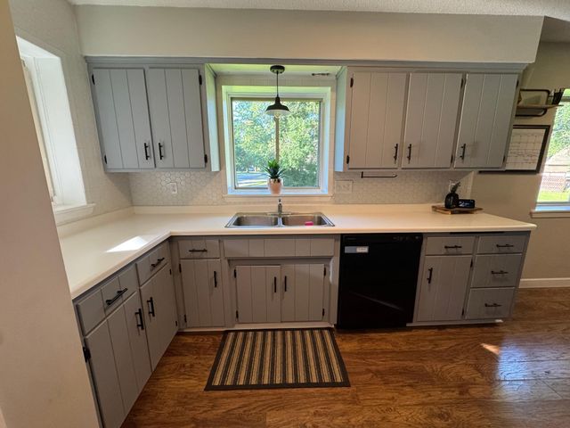 901 22nd Avenue SW, Austin, MN 55912