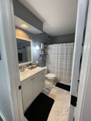 901 22nd Avenue SW, Austin, MN 55912