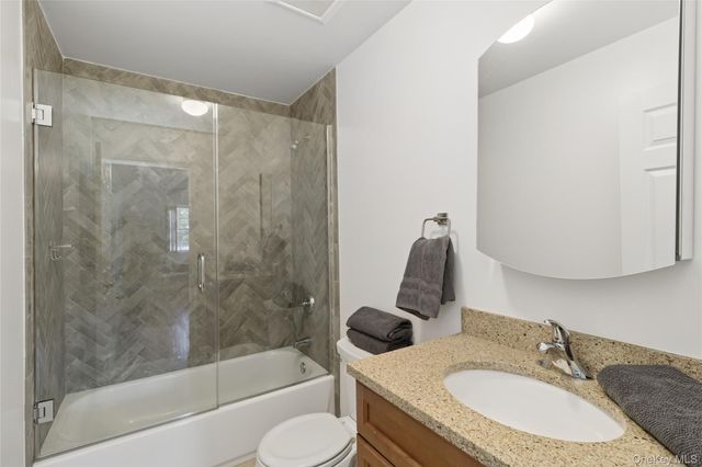 16 Mastro Court, Baiting Hollow, NY 11933