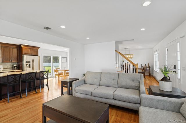 16 Mastro Court, Baiting Hollow, NY 11933