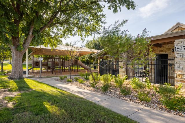 1705 Roseburg DR 21, Austin, TX 78754