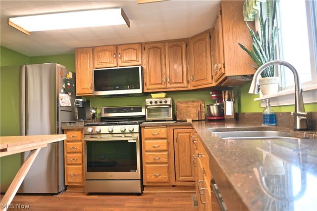 206 S Eagle Street, Geneva, OH 44041