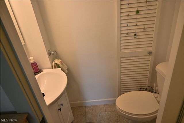 206 S Eagle Street, Geneva, OH 44041