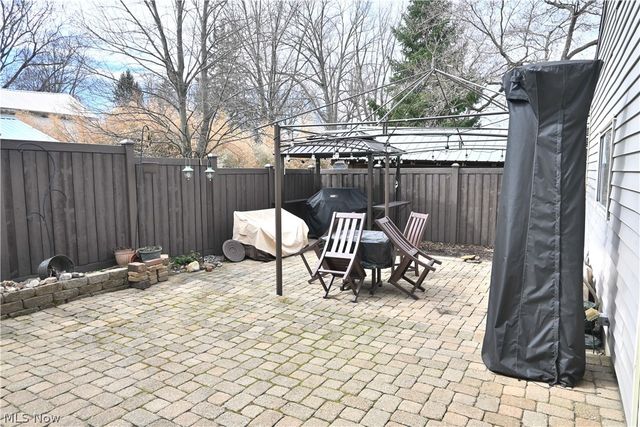 206 S Eagle Street, Geneva, OH 44041