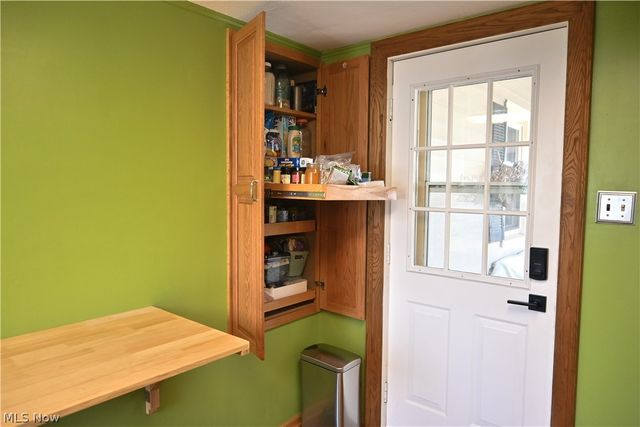 206 S Eagle Street, Geneva, OH 44041