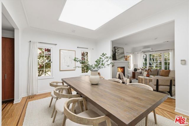 8924 Ashcroft Avenue, West Hollywood, CA 90048