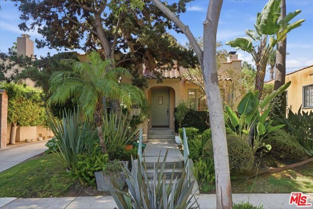 8924 Ashcroft Avenue, West Hollywood, CA 90048