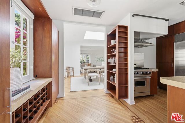 8924 Ashcroft Avenue, West Hollywood, CA 90048