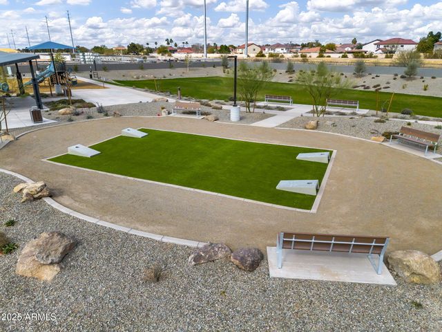 8260 E PETERSON Avenue, Mesa, AZ 85212