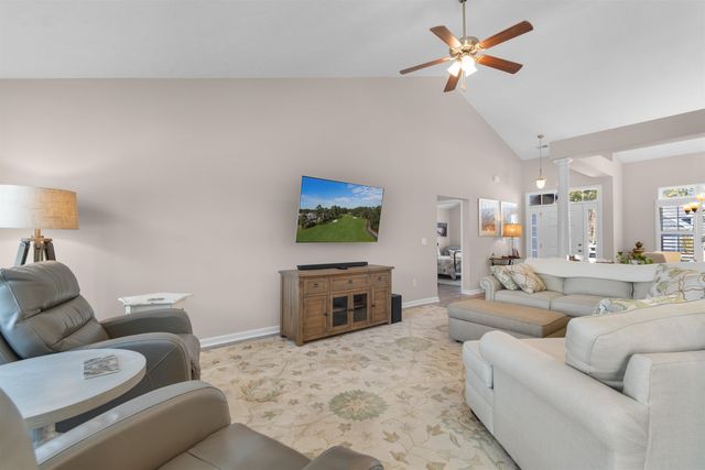 4024 Comfort Valley Dr., Longs, SC 29568