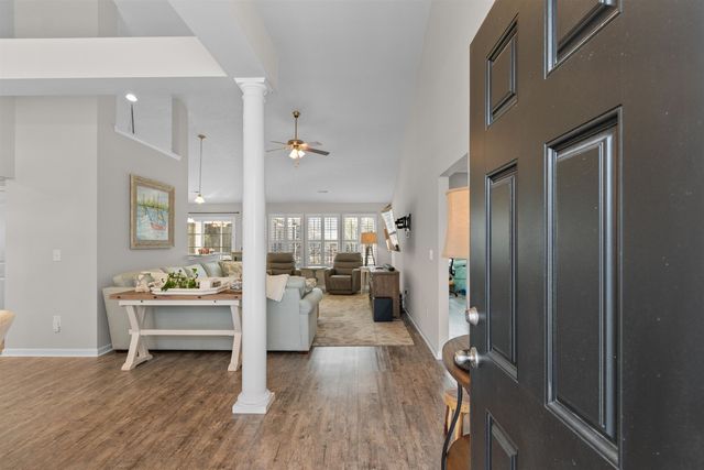 4024 Comfort Valley Dr., Longs, SC 29568