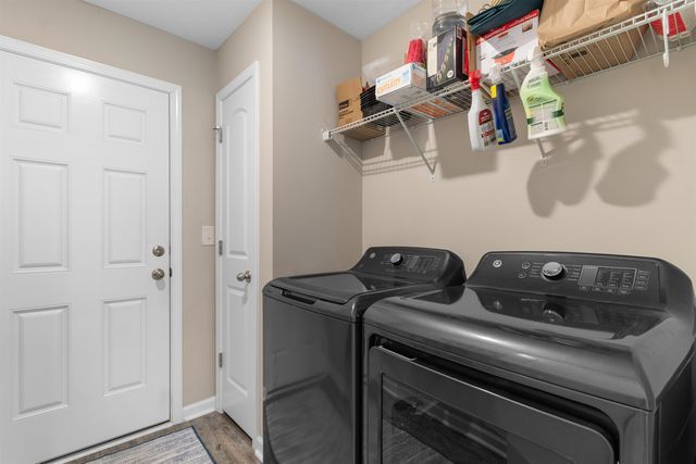 4024 Comfort Valley Dr., Longs, SC 29568