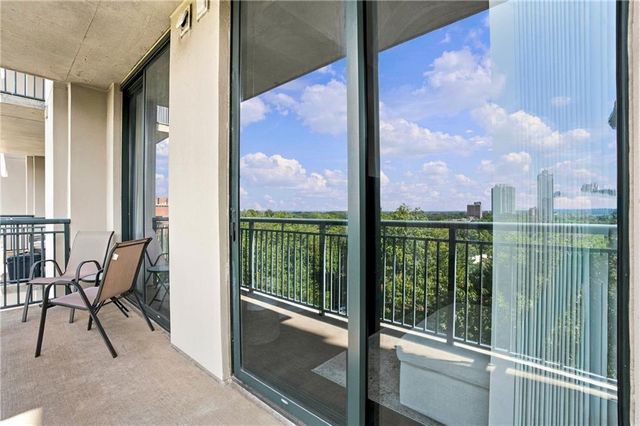 3040 Peachtree Road NW 709, Atlanta, GA 30305